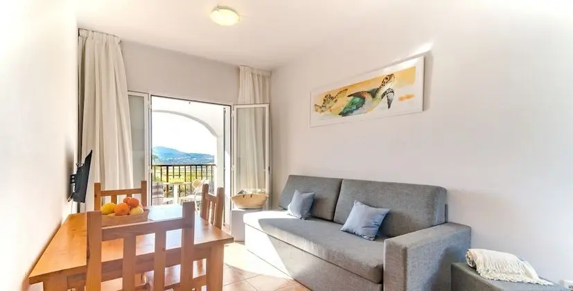 Economy Apart Daire, 1 Yatak Odası (Sunrise - 1 adult and 2 children)