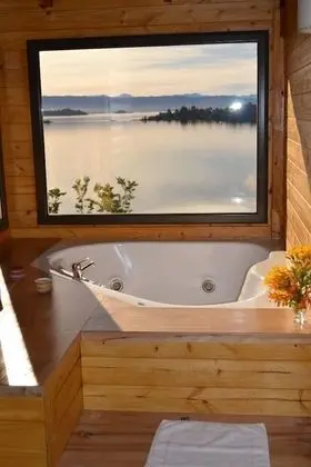 Premium Dağ Evi, 1 En Büyük (King) Boy Yatak, Sıcak Su Havuzu, Göl Manzaralı