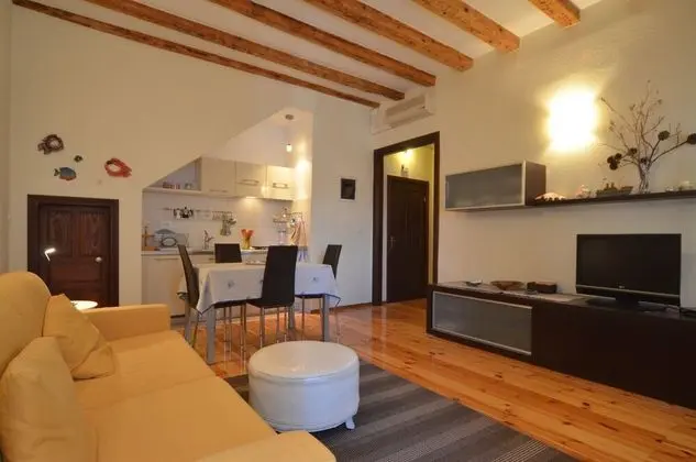 Apart Daire, Deniz Manzaralı