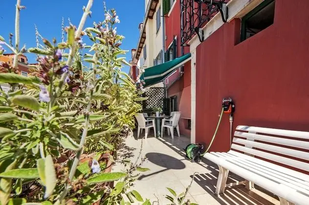 Comfort Apart Daire, 2 Yatak Odası, Teras, Şehir Manzaralı