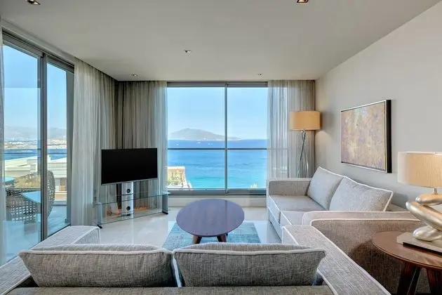 Caresse Residence, 1 Bedroom Residence, 1 King Bed, Sea view, Balcony