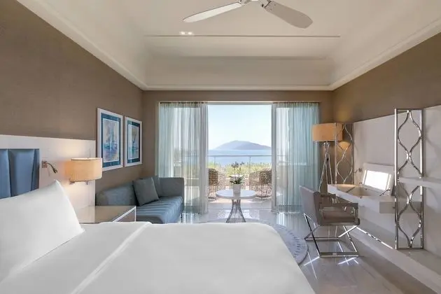 Deluxe Twin Room, 2 Queen Beds, Sea view, Balcony
