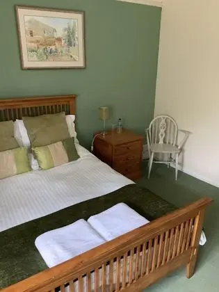 Standard Tek Büyük Yataklı Oda, Özel Banyo, Bahçe Manzaralı (Room 6)