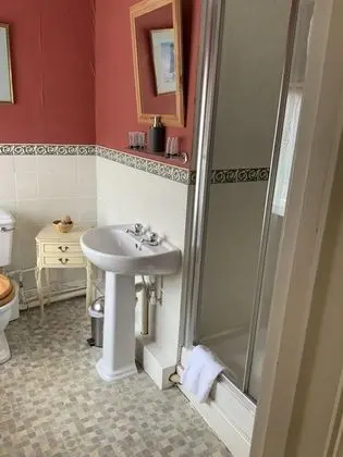 Standard Üç Kişilik Oda, Banyolu/Duşlu (Room 1)