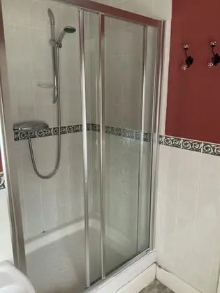 Standard Üç Kişilik Oda, Banyolu/Duşlu (Room 1)