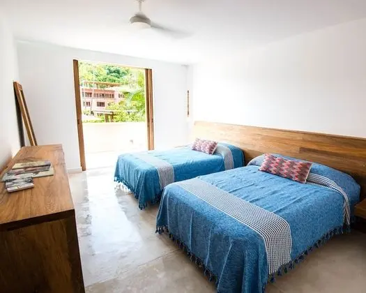 Apart Daire, Denize Sıfır