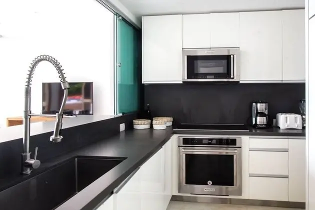 Apart Daire, Denize Sıfır