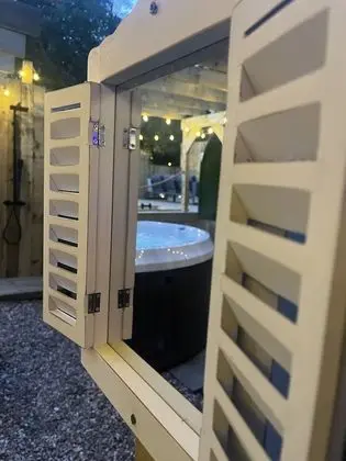 Bungalov, Özel Banyo