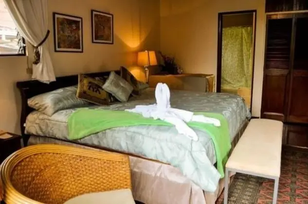 Queen Suite