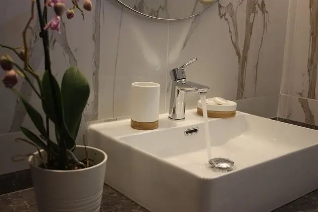 Standard Büyük Yataklı Tek Kişilik Oda