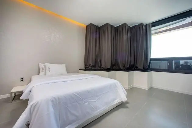 Daire (Extra person fee 10000 KRW upon C/I)