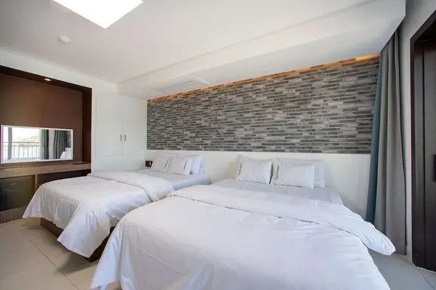 Deluxe İki Ayrı Yataklı Oda (Extra person fee 10000 KRW upon C/I)