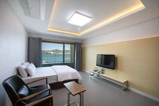 Deluxe Tek Büyük Yataklı Oda, 1 Büyük (Queen) Boy Yatak (Extra person fee 10000 KRW upon C/I)