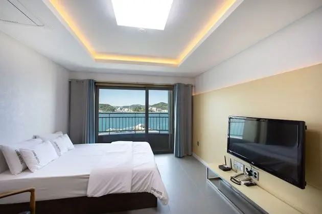 Deluxe Tek Büyük Yataklı Oda, 1 Büyük (Queen) Boy Yatak (Extra person fee 10000 KRW upon C/I)