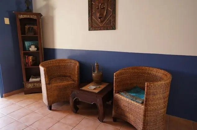 One Bedroom Apartment