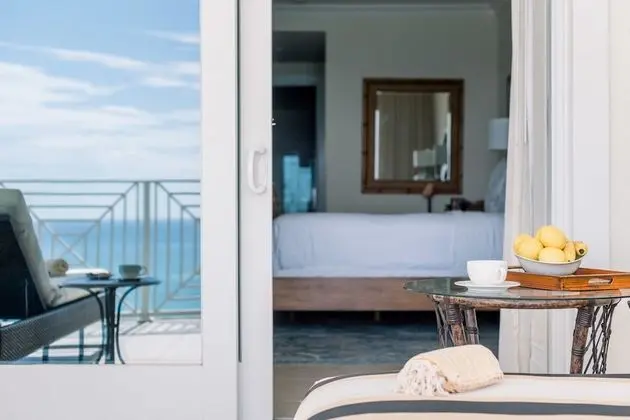 Luxury 3 Bedroom Home, Oceanview