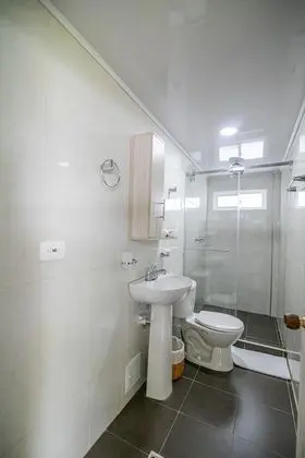 Üç Kişilik Oda