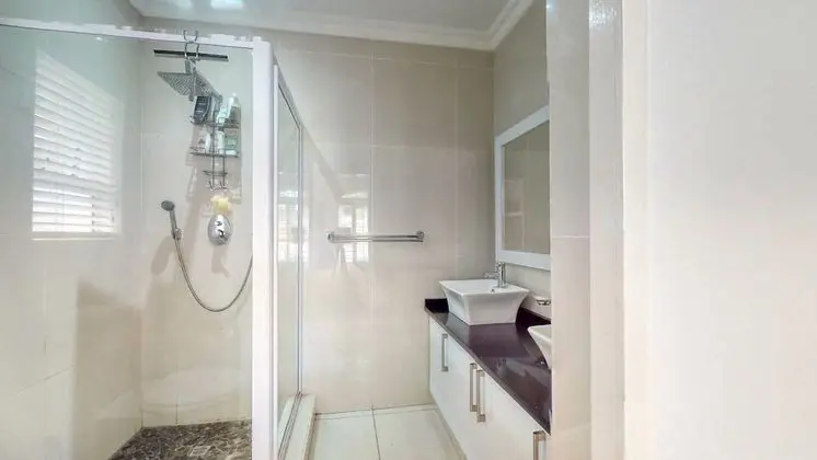 Family Ev, Bahçe Manzaralı