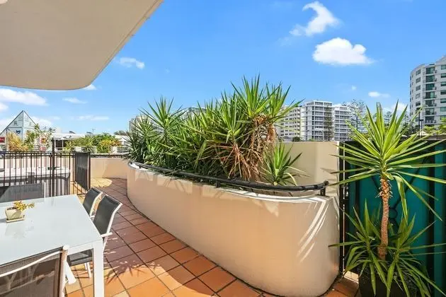 Apart Daire, 2 Yatak Odası, Banyolu/Duşlu, Avlu