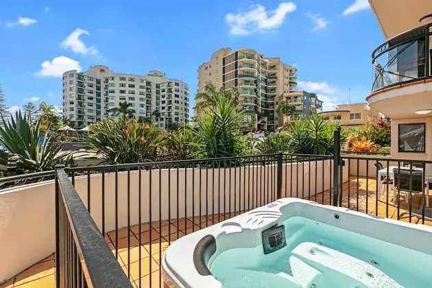 Apart Daire, 2 Yatak Odası, Banyolu/Duşlu, Avlu