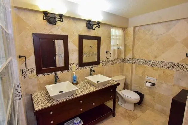 Luxury Oda, 1 En Büyük (King) Boy Yatak