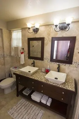 Luxury Oda, 1 En Büyük (King) Boy Yatak