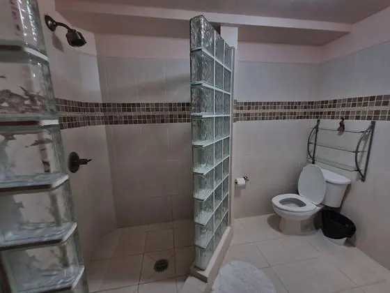Standard Oda, 1 Büyük (Queen) Boy Yatak
