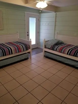 Ev, Birden Çok Yatak, Veranda, Bahçe Manzaralı