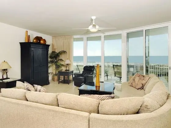 Condo, 3 Bedrooms, 3 Bathrooms