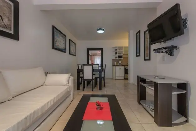 Kulübe (2 ambientes Sector Aromo)