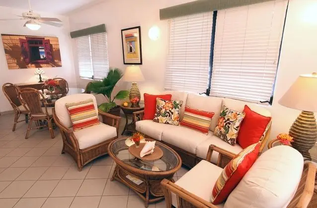 1 Bedroom Beach Front