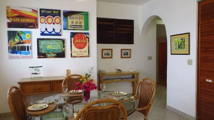 1 Bedroom Beach View