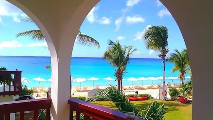 2 Bedroom Beach View