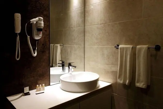 Deluxe Suite, Manzarasız