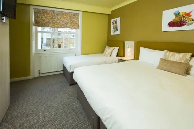 Üç Kişilik Oda, Banyolu/Duşlu