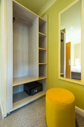 Üç Kişilik Oda, Banyolu/Duşlu