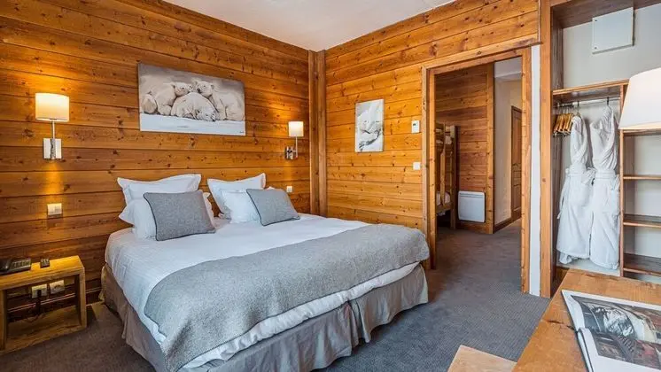 Comfort Tek Büyük Yataklı Oda