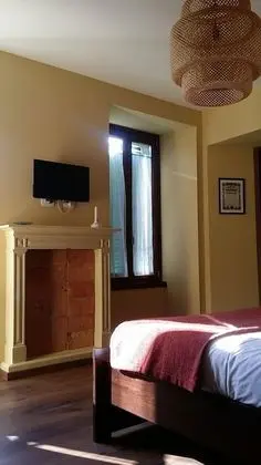 Traditional Tek Büyük Yataklı Oda (Rossini)