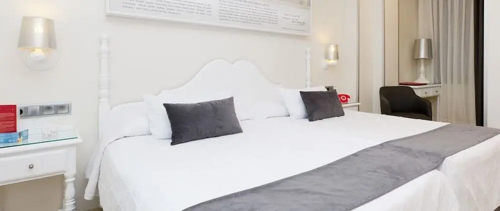 Standard Üç Kişilik Oda