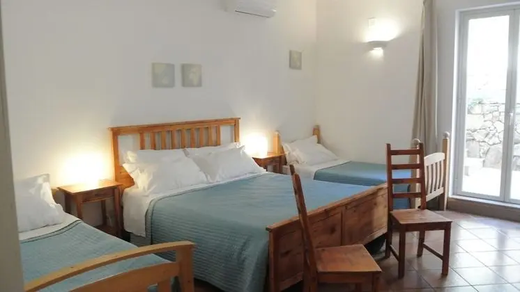 Deluxe Dört Kişilik Oda, 1 Yatak Odası, Havuz Kullanımı, Bahçe Manzaralı