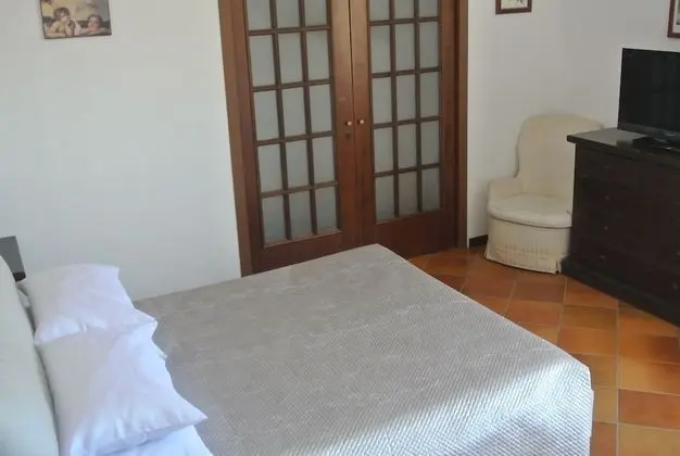 Deluxe Dört Kişilik Oda, 1 Yatak Odası, Havuz Kullanımı, Bahçe Manzaralı