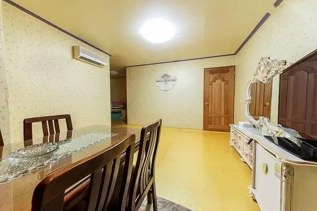 Family Oda (Traditional Ondol Room)