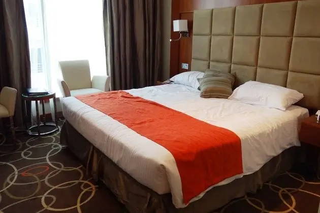 1 Çift Kişilik Veya 2 Tek Kişilik Yatak Deluxe