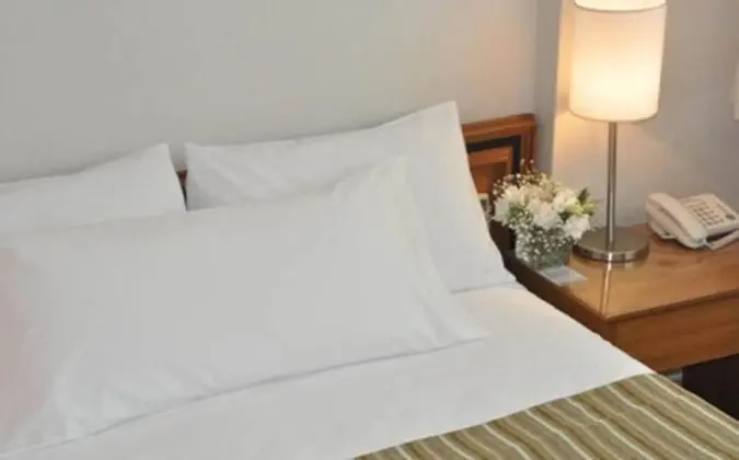 Executive Tek Büyük Yataklı Oda