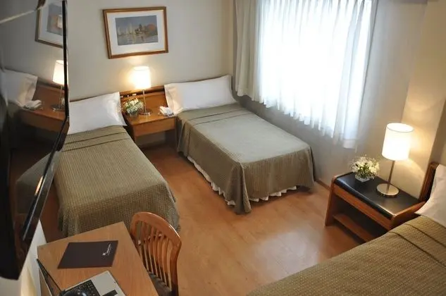 Executive Üç Kişilik Oda