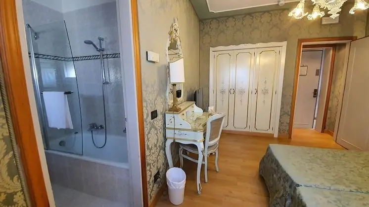 Classic İki Ayrı Yataklı Oda