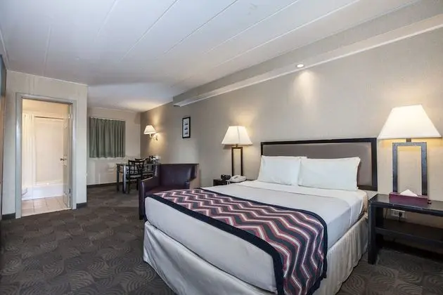 Traditional Oda, 1 Büyük (Queen) Boy Yatak, Sigara İçilmez