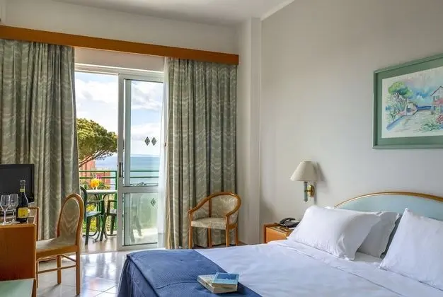 Classic Tek Büyük veya İki Ayrı Yataklı Oda, Deniz Manzaralı