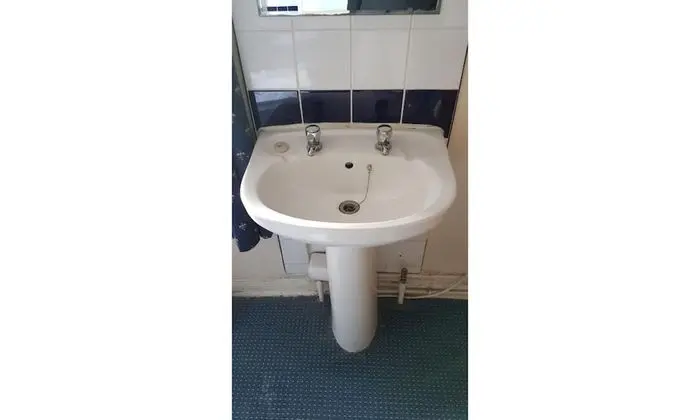 Basic İki Ayrı Yataklı Oda (with Ensuite)