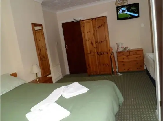 Family Üç Kişilik Oda, Banyolu/Duşlu